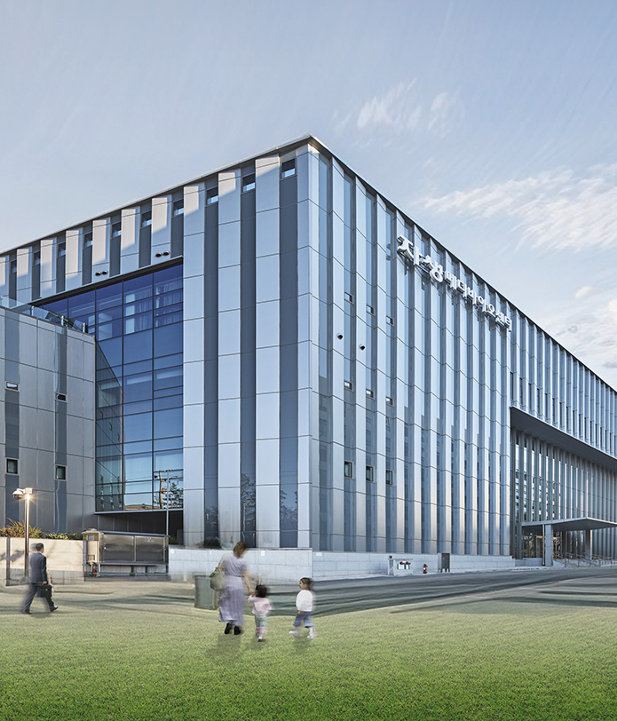 명품한약을 진화시킬 최첨단 조제 시설을 세우다